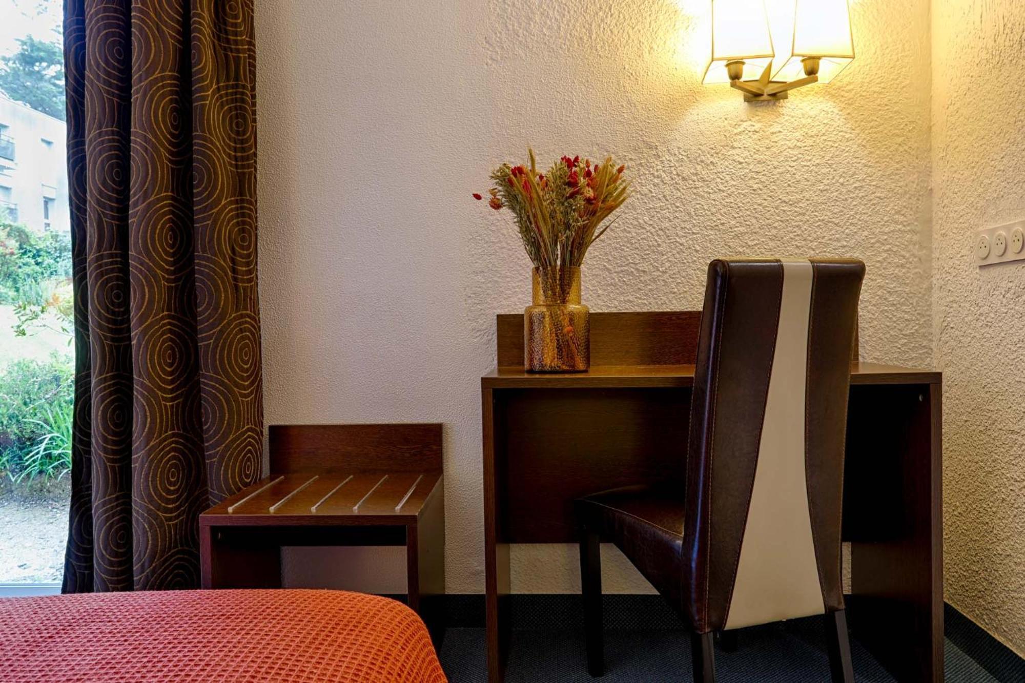 Hotel Le Branhoc - Brit Hotel 欧赖 外观 照片